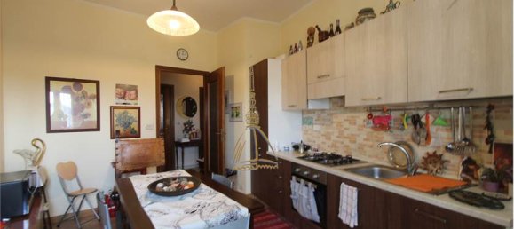 2 bedrooms Apartment in Turin, Italy No. 118876 6