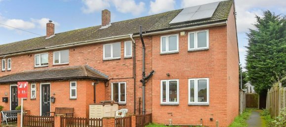 4 bedrooms House in Essex, United Kingdom No. 3969 3