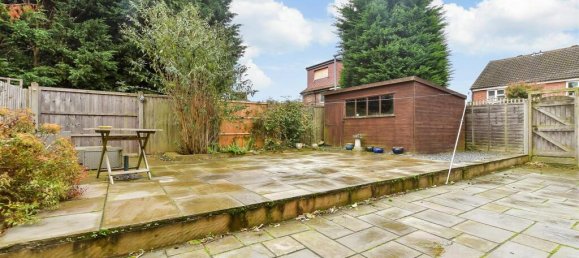 4 bedrooms House in Essex, United Kingdom No. 3969 4