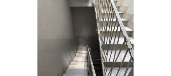 5 bedrooms Apartment in Palermo, Italy No. 363677 4