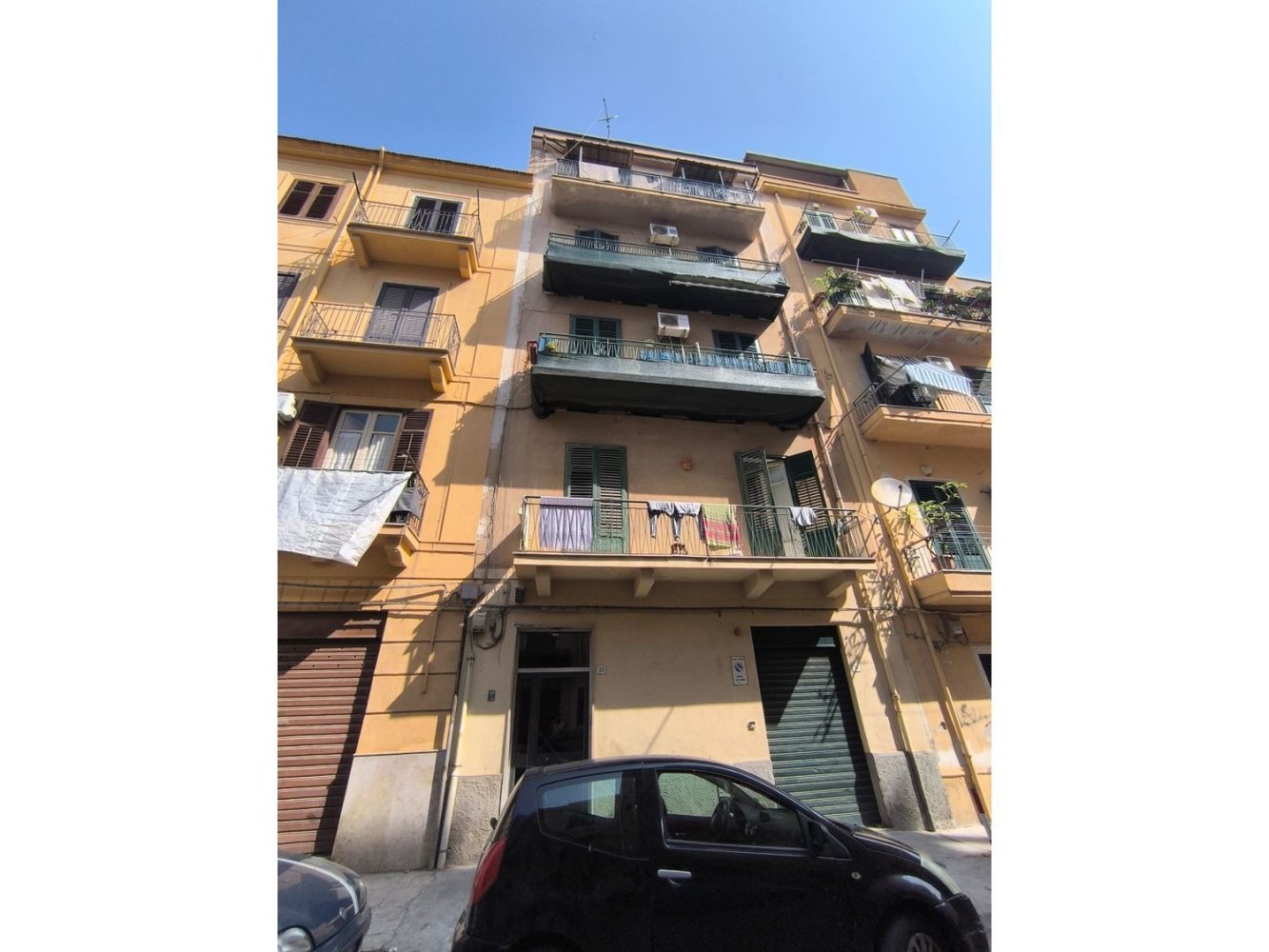 Apartamento T5 em Palermo, Italy N.º 363677