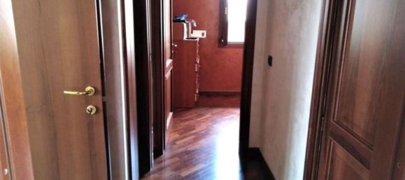 3غرفة شقة في Gorla Minore, Italy رقم 11513 42