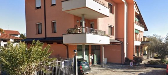 3غرفة شقة في Gorla Minore, Italy رقم 11513 28