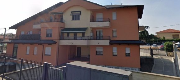 3غرفة شقة في Gorla Minore, Italy رقم 11513 50