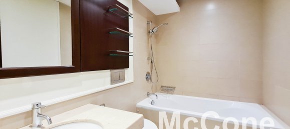 Studio in The Views, UAE No. 25935 5