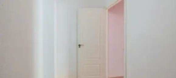 Imóvel comercial em Granada, Spain 51 m² N.º 181195 7