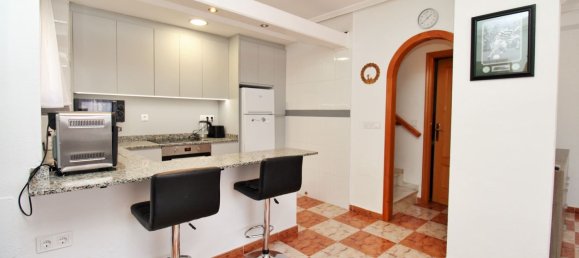 Casa de 2 dormitorios en La Zenia, Spain No. 181602 12