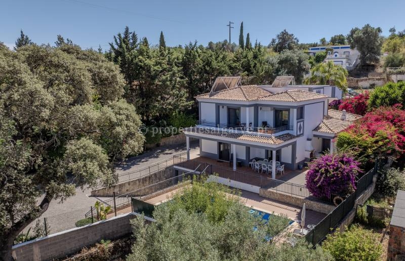 3 bedrooms Villa in Loule, Portugal No. 146117