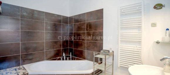 3 bedrooms Villa in Loule, Portugal No. 146117 16
