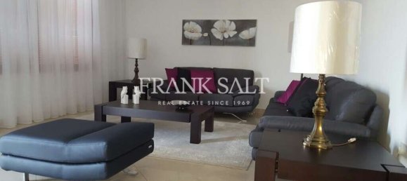 3 bedrooms Villa in Swieqi, Malta No. 8952 10