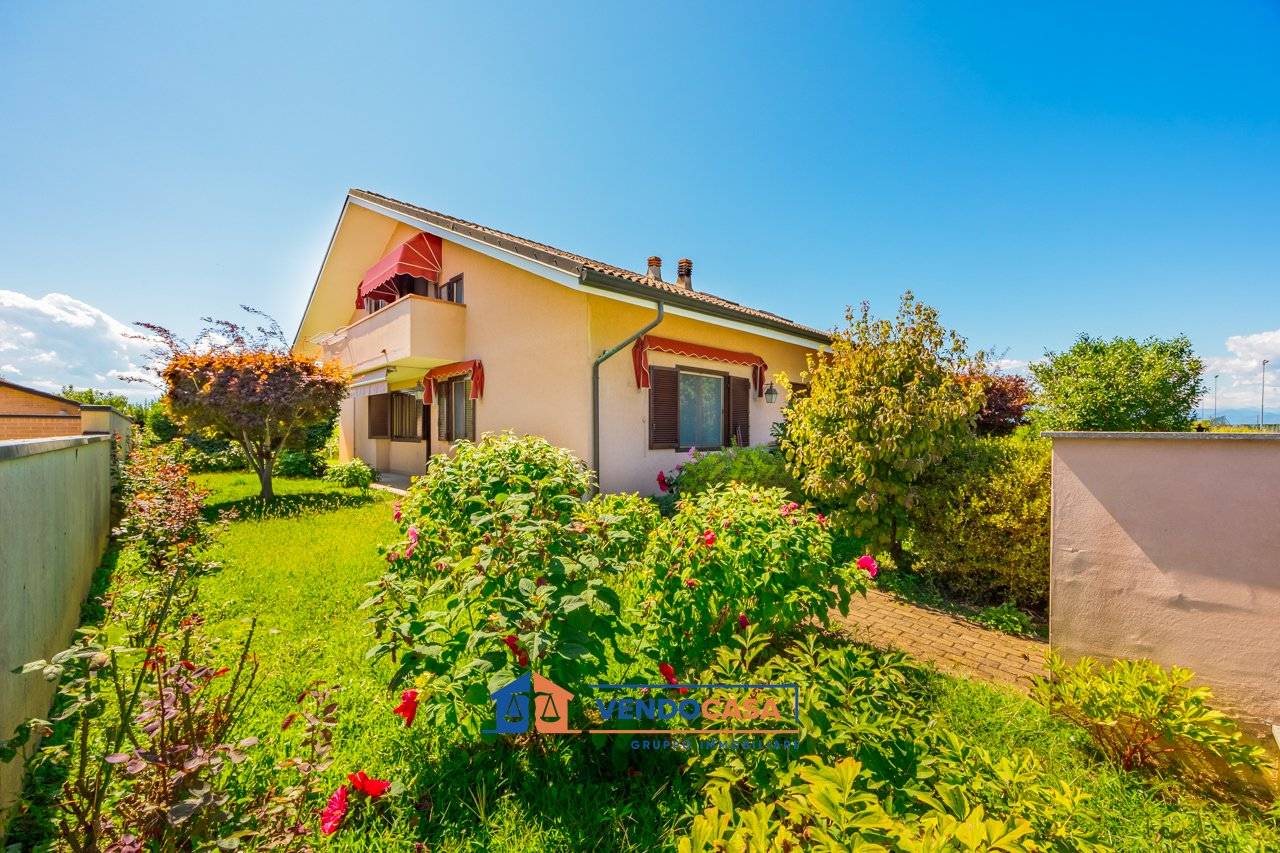 Villa T2 em Carignano, Italy N.º 262850