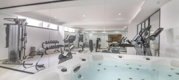 3 Schlafzimmer Wohnung in Estepona, Spain, Nr. 129116 36