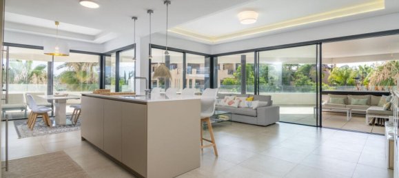 3 Schlafzimmer Wohnung in Estepona, Spain, Nr. 129116 7