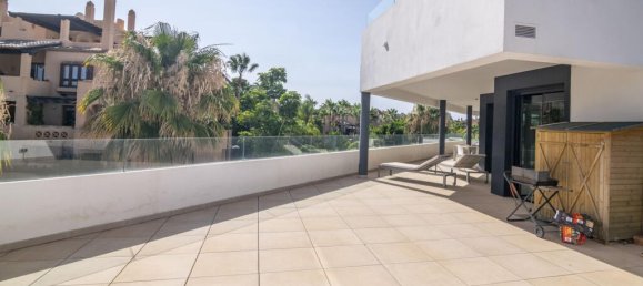 3 Schlafzimmer Wohnung in Estepona, Spain, Nr. 129116 24