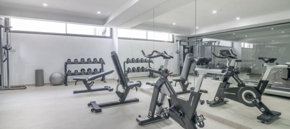 3 Schlafzimmer Wohnung in Estepona, Spain, Nr. 129116 34