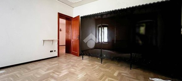 6 bedrooms Villa in Isola Rizza, Italy No. 322737 39