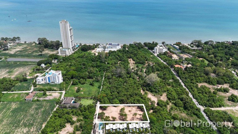 Земельный участок в Паттайя, Таиланд № 61452