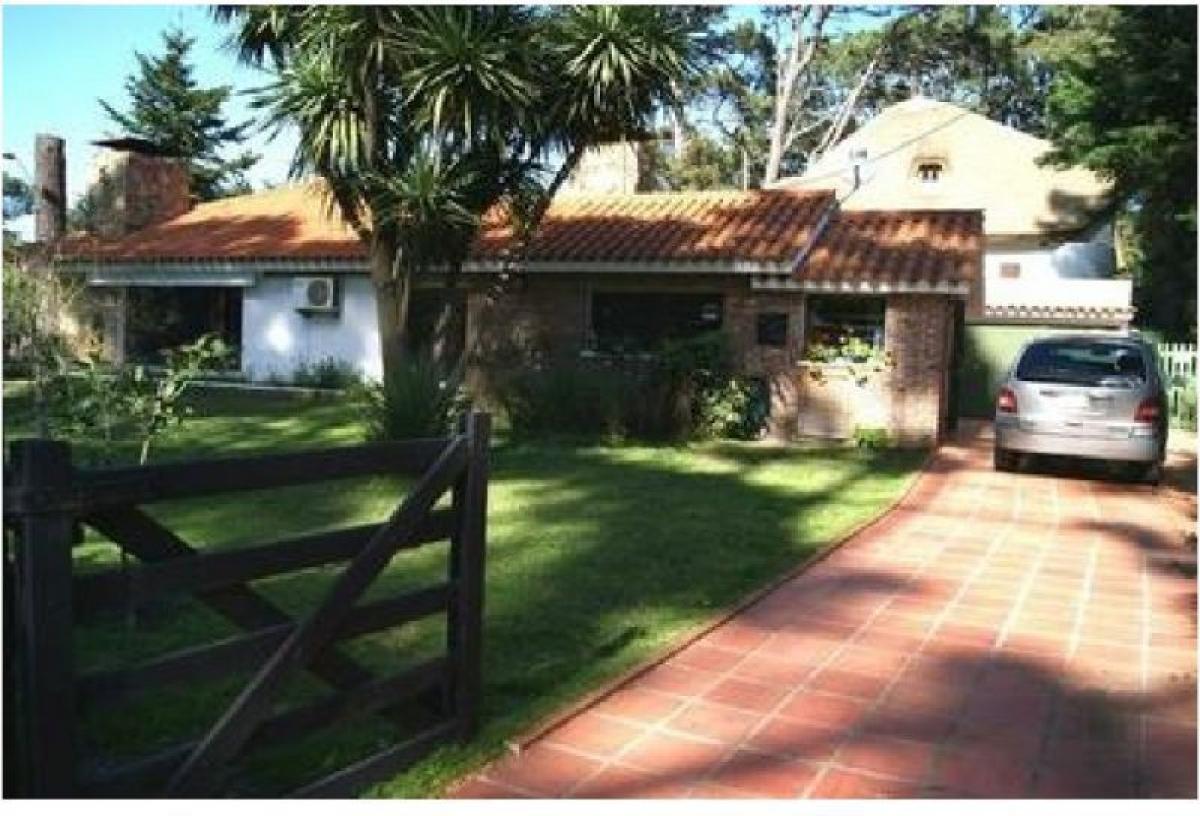 3 Schlafzimmer Haus in Maldonado, Uruguay, Nr. 5289