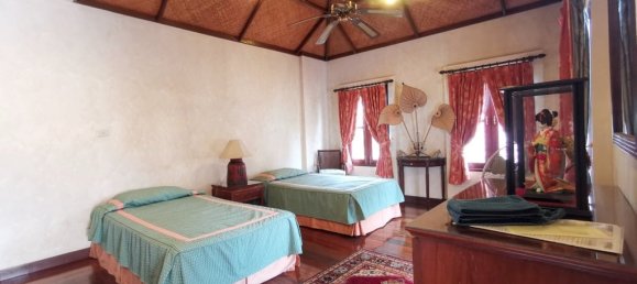 4 bedrooms Cafe / restaurant in Pattaya, Thailand No. 4209 21