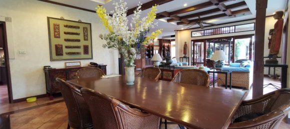 4 bedrooms Cafe / restaurant in Pattaya, Thailand No. 4209 5