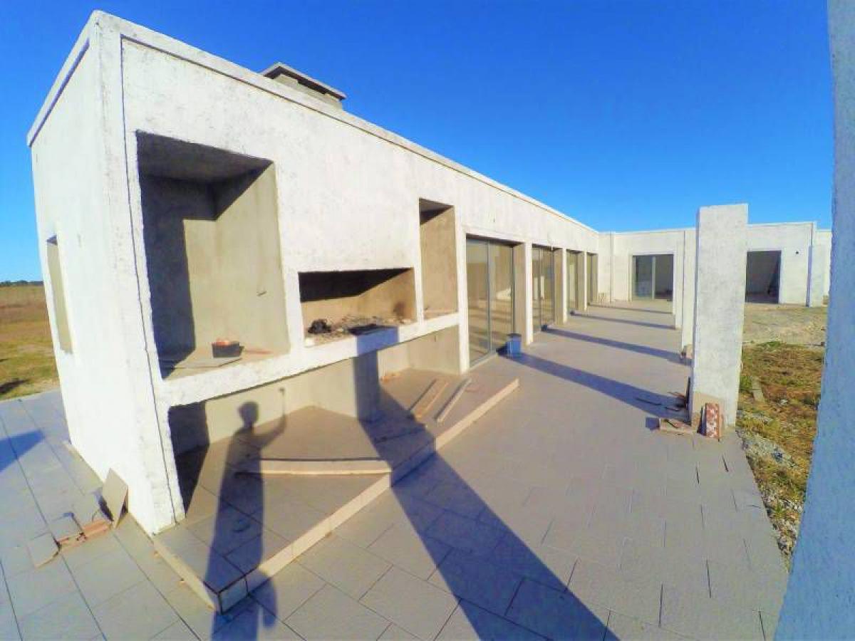 3 bedrooms House in Cordoba, Argentina No. 54226