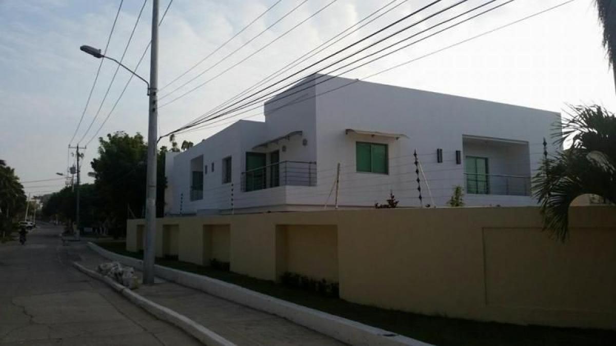 6 bedrooms House in Atlantico, Colombia No. 3274