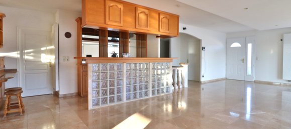  Castillos de 5 dormitorios en Saint-Mesmin, France No. 228666 3