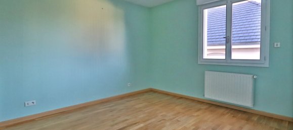  Castillos de 5 dormitorios en Saint-Mesmin, France No. 228666 9