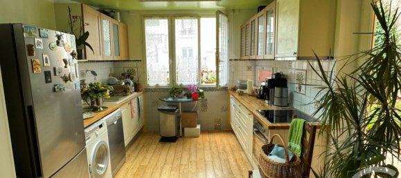 Villa de 3 dormitorios en Fontenay-sous-Bois, France No. 171480 11