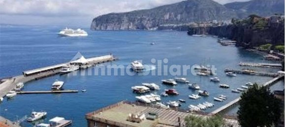 2 bedrooms Apartment in Naples, Italy No. 262354 16