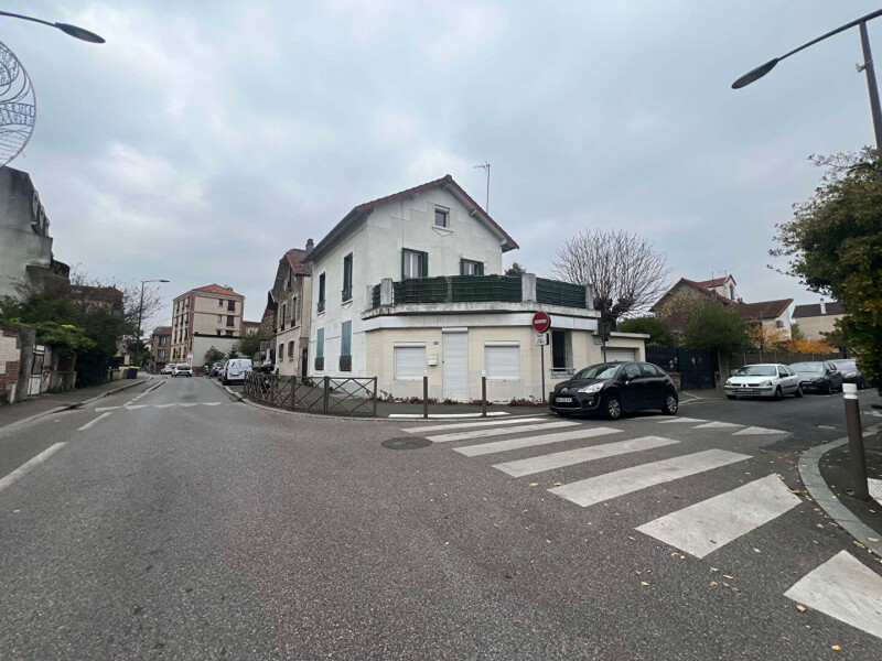 5 bedrooms House in Rosny-sous-Bois, France No. 164621