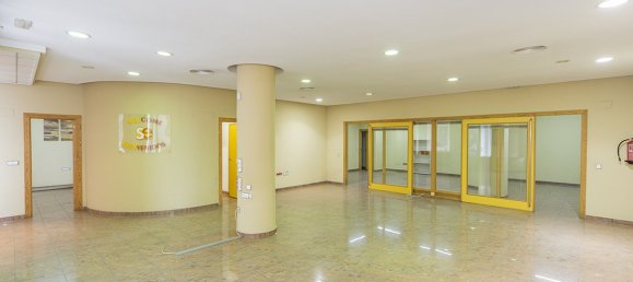 5861m² Commercial property in Torrevieja, Spain No. 13417 8