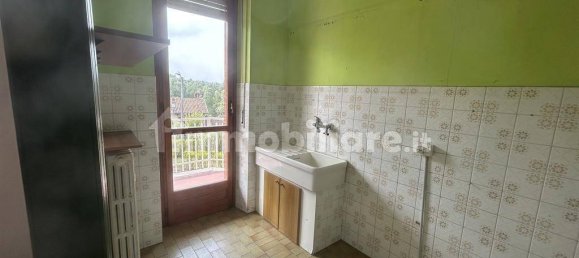Apartamento de 2 dormitorios en Alba, Italy No. 302149 6