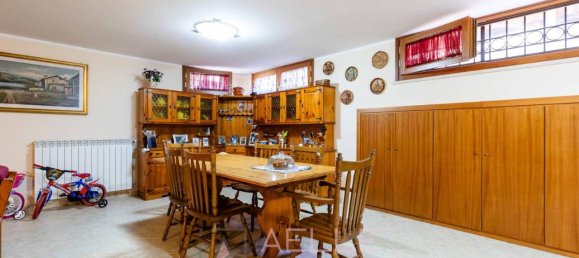 Вилла с 8 комнатами в Рим, Италия № 79002 34