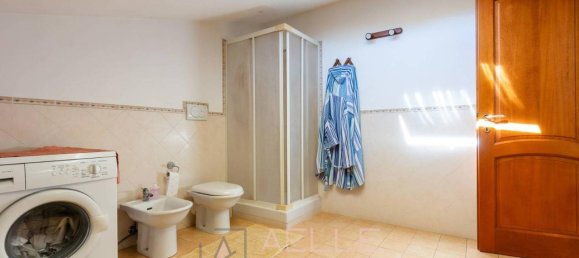 Вилла с 8 комнатами в Рим, Италия № 79002 50