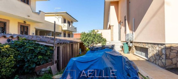 Вилла с 8 комнатами в Рим, Италия № 79002 21