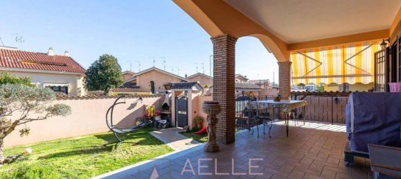 Вилла с 8 комнатами в Рим, Италия № 79002 31