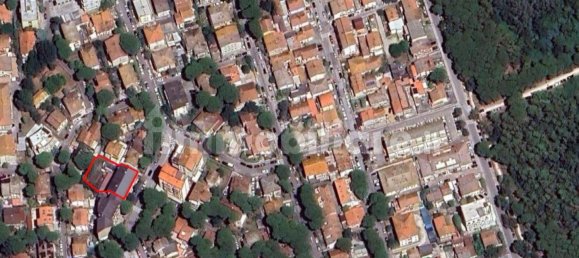 1284m² Commercial property in Ravenna, Italy No. 316164 24