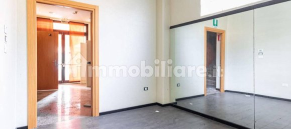 1284m² Commercial property in Ravenna, Italy No. 316164 4