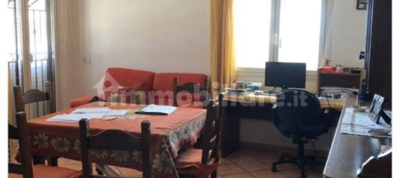 4 Schlafzimmer Wohnung in Palermo, Italy, Nr. 302015 8