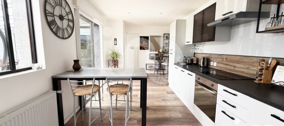 3 Schlafzimmer Haus in Eure, France, Nr. 295883 2