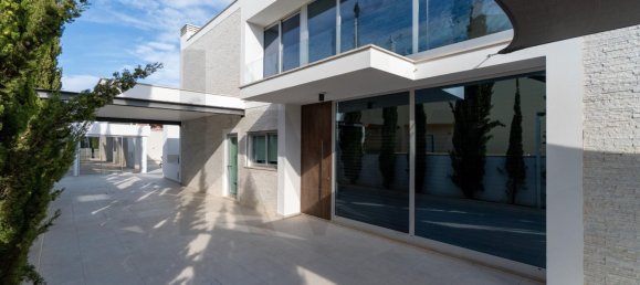 5 bedrooms Villa in Faro, Portugal No. 213088 17