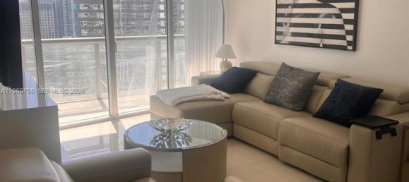 2 dormitorios propiedad comercial en alquiler en Miami, Miami-Dade, Florida, USA № 614452 2