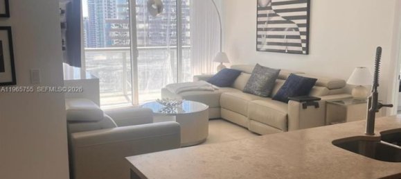 2 dormitorios propiedad comercial en alquiler en Miami, Miami-Dade, Florida, USA № 614452 6
