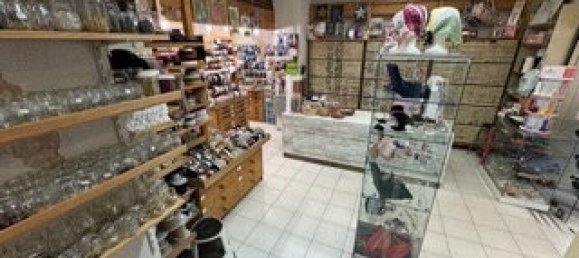 Gewerbliche Immobilie in Bastia, France 55m², Nr. 250834 3