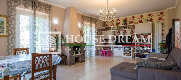 Villa de 4 dormitorios en Ciampino, Italy No. 334930 11