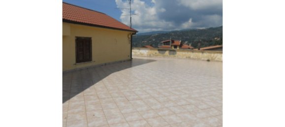 6 rooms House in Lamezia Terme, Italy No. 197464 17