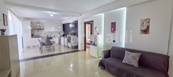 4 rooms Villa in Noto, Italy No. 351657 5