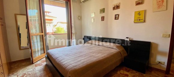 2 bedrooms Apartment in Florence, Italy No. 296591 18