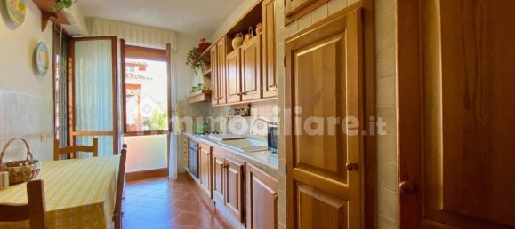 2 bedrooms Apartment in Florence, Italy No. 296591 11